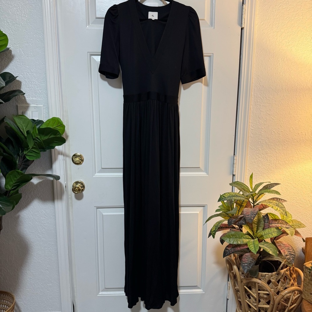 G. Label Goop Black Vneck Maxi Dress Size 8 $750